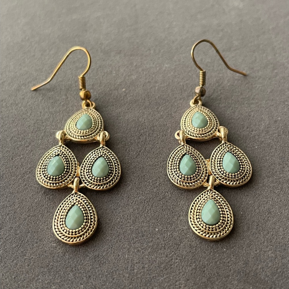 Turquoise Beaded Dangle Earrings